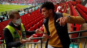 Тайни чатове, фалшиви билети и корупция: Един от организаторите на щурма на "Уембли" проговори