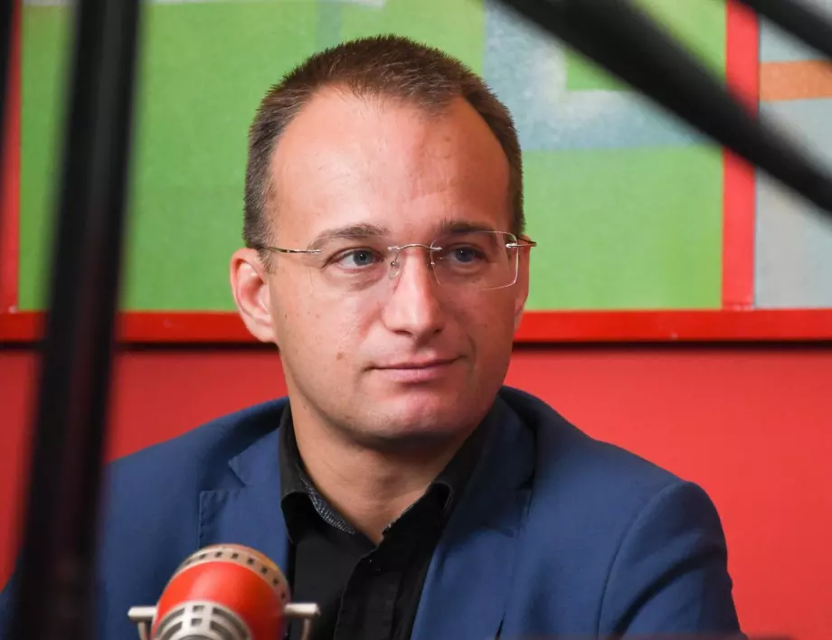 Симеон Славчев: Партия МИР е платформата на честните, почтените и моралните българи