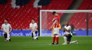 "Няма място за расизъм": Играчите от Висшата лига ще коленичат през следващите два уикенда 