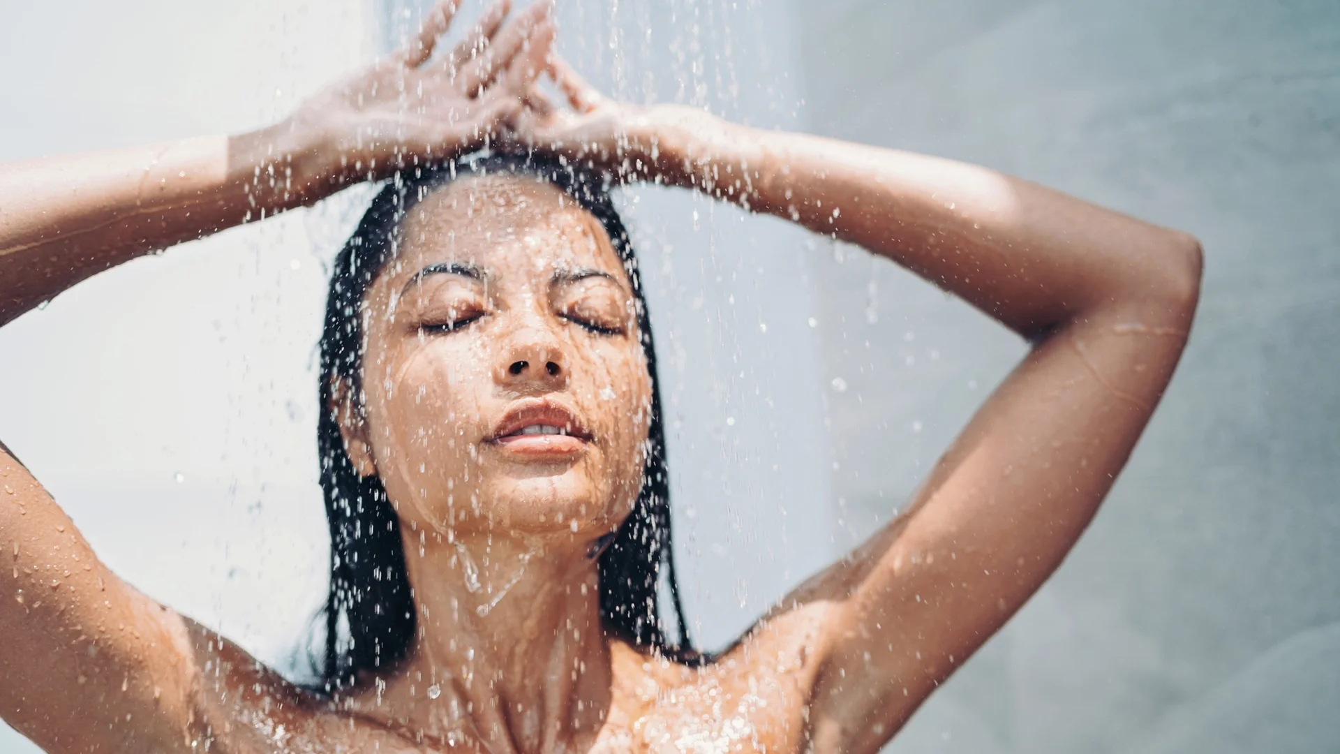 Защо трябва да си взимате по-често студен душ?