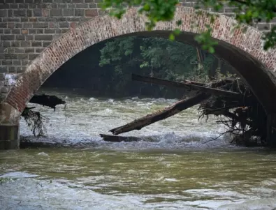 Нидерландия събра милиони само за ден заради жертвите на наводненията в страната