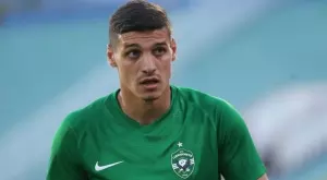 {{ otherArticle[0].article.title }}