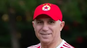 {{ otherArticle[0].article.title }}