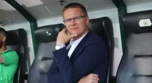 {{ otherArticle[0].article.title }}