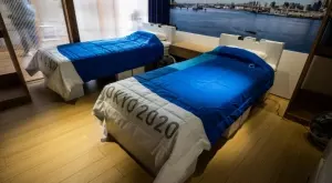 {{ otherArticle[0].article.title }}