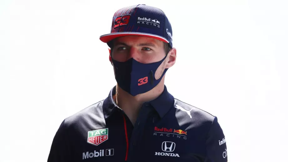 Формула 1: Изписаха Макс Верстапен от болница след катастрофата с Люис Хамилтън