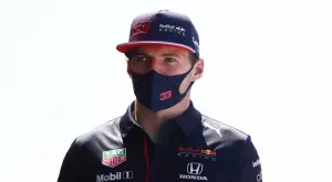 Верстапен: Мнението ми за Хамилтън се промени, но не към по-добро