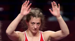 И олимпийската медалистка Евелина Николова загуби от японка, но има шанс за бронза