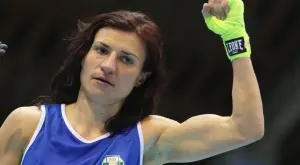 {{ otherArticle[0].article.title }}