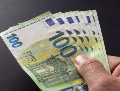 Законодателите на ЕС одобриха таван от 10 000 евро за плащане в брой 