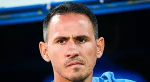 Левски маха Живко Миланов при загуба от Арда?