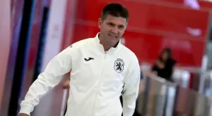 Спокойствие за феновете на ЦСКА: Не Любослав Пенев, а Ангел Стойков поема ЦСКА 1948