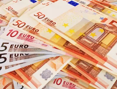 Колко пъти са се стопили парите, които работещите в чужбина българи изпращат на близките си