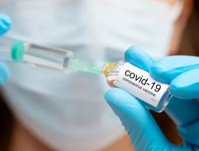 Франция може да въведе задължителна реваксинация срещу COVID-19 