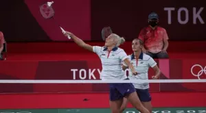 Жалко: Сестри Стоеви обявиха лоша новина, която ги извади от 1/2-финалния мач