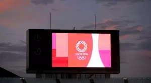 {{ otherArticle[0].article.title }}