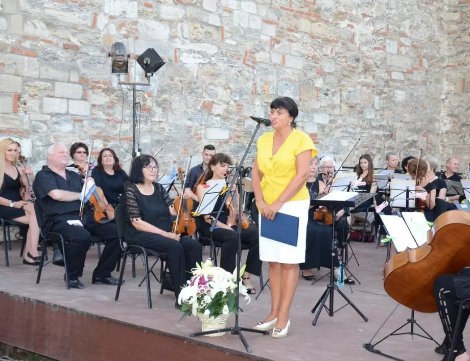 Десетият фестивал на изкуствата „Дунавски вълни“ отново преобразява Видин