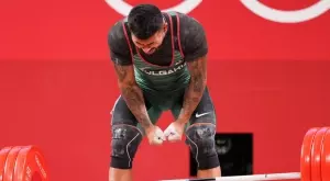 Изненадващото решение на Божидар Андреев, "капарирал" си медал за Париж 2024 - има ли път назад?