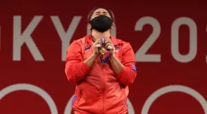 Исторически триумф: От калния двор в затънтено село до неочаквано злато в Токио