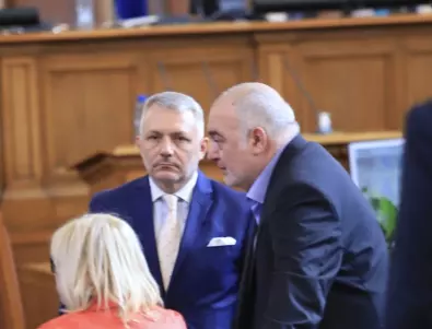 Хаджигенов: Кандидатурата на Петър Илиев за премиер е била оттеглена в последния момент 