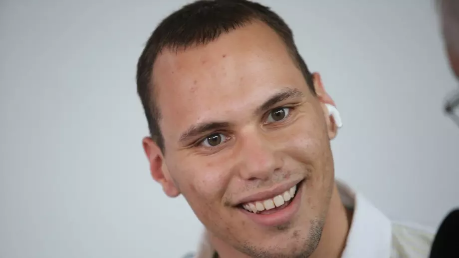Антъни Иванов очаква медал за българското плуване в Париж 2024