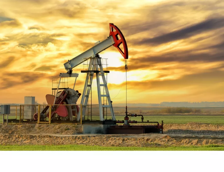 По-строгите перспективи за предлагане повлияха сериозно на цените на петрола