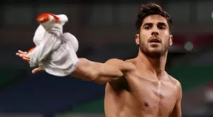 {{ otherArticle[0].article.title }}