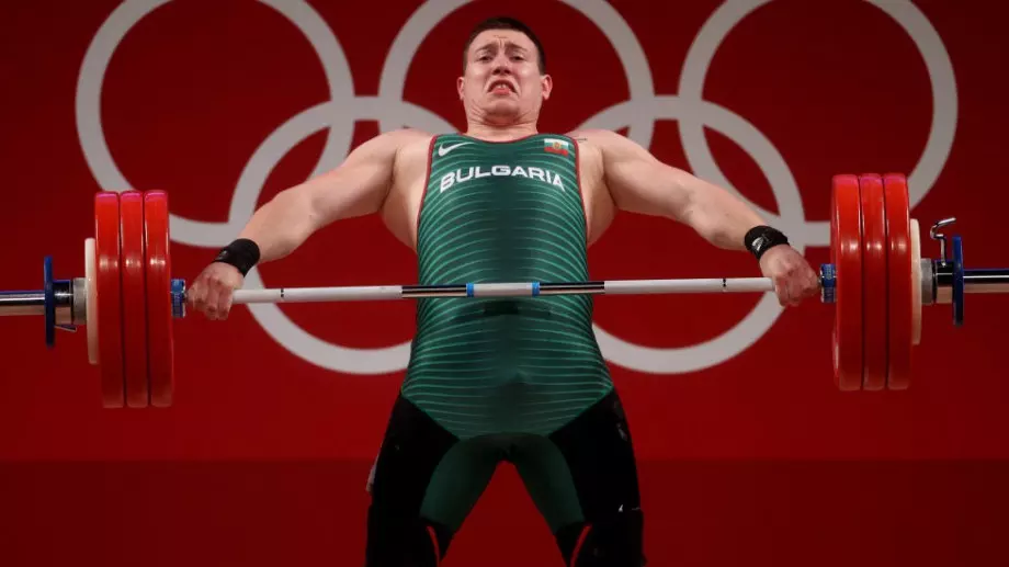 Страхотно! България завоюва втори медал от Световното по вдигане на тежести