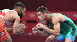 Силен казахстанец остави мъжката ни борба в Токио без медал