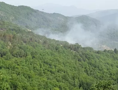 Тежка верижна техника на границата с РС Македония заради пожарите