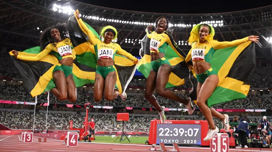 Нов триумф за Ямайка - този път в щафетата на 4 х 100 метра в Токио