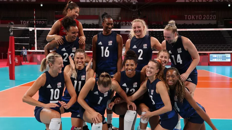 Женският отбор на САЩ пренаписа волейболната история на страната си