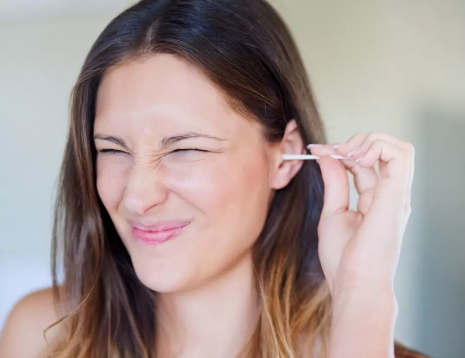 Лекарите предупреждават: Спрете да използвате клечки за уши