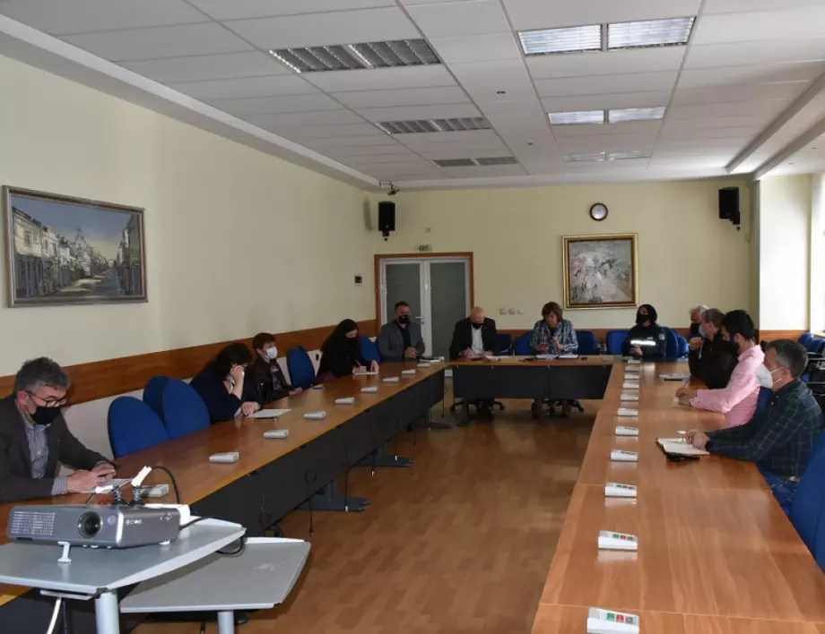 Кметът на Ловеч призова гражданите да се ваксинират колкото може по-скоро