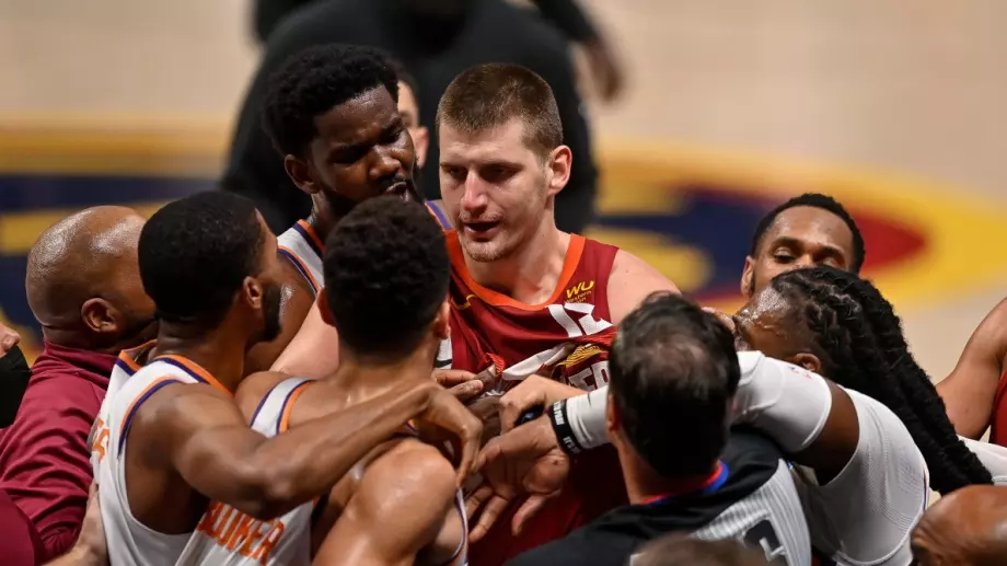 Шоу на Никола Йокич изведе Денвър до победа над Детройт в НБА (ВИДЕО)