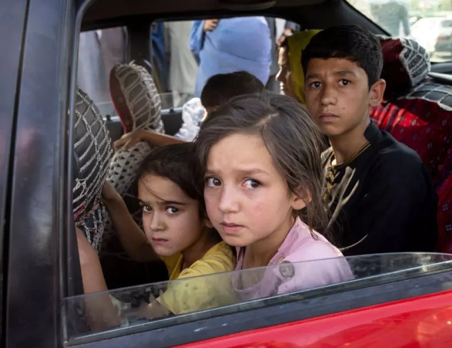 Талибаните завзеха административния център на още една провинция в Северен Афганистан