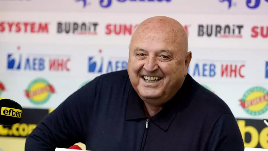 Венци Стефанов обяви кандидата на Славия за БФС, определи го като "точния заместник на Боби Михайлов"