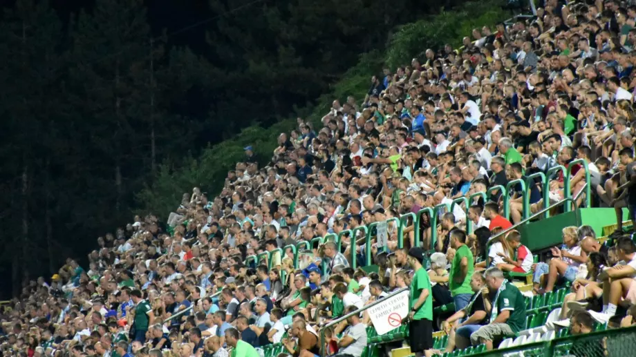 Пирин Благоевград със значителни подобрения по стадиона си (СНИМКИ)