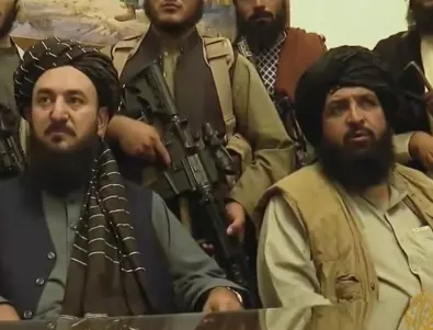 Взрив в афганистанска джамия уби висш проталибански духовник и още цивилни