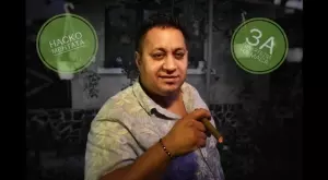 {{ otherArticle[0].article.title }}