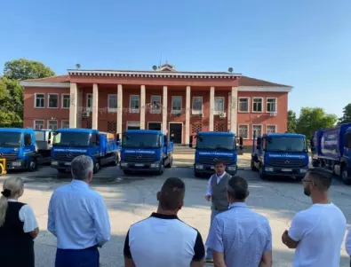 Кметът на Стамболийски представи нова техника, закупена за нуждите на общината (СНИМКИ)