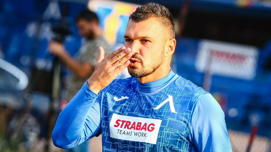 Валери Божинов срещу Левски: Ще накара ли Станимир Стоилов да съжалява, че го отпрати?