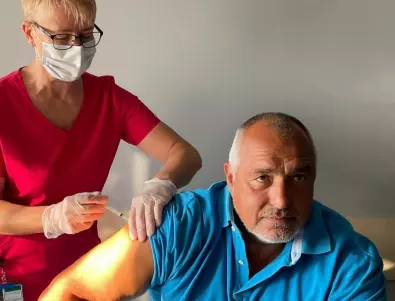 Бойко Борисов си сложи и втората доза ваксина срещу COVID-19