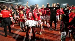 {{ otherArticle[0].article.title }}