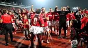 {{ otherArticle[0].article.title }}