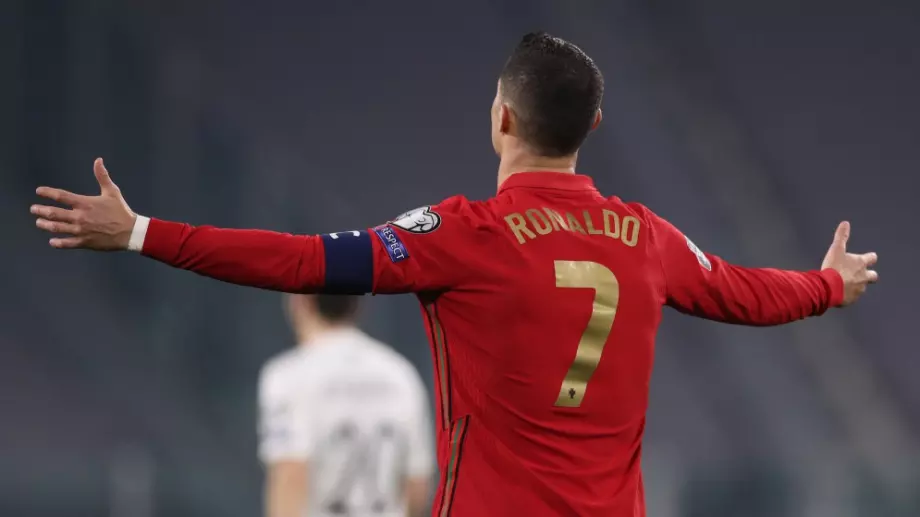 Радостта на Кристиано Роналдо му изяде главата - аут е за следващия мач на Португалия
