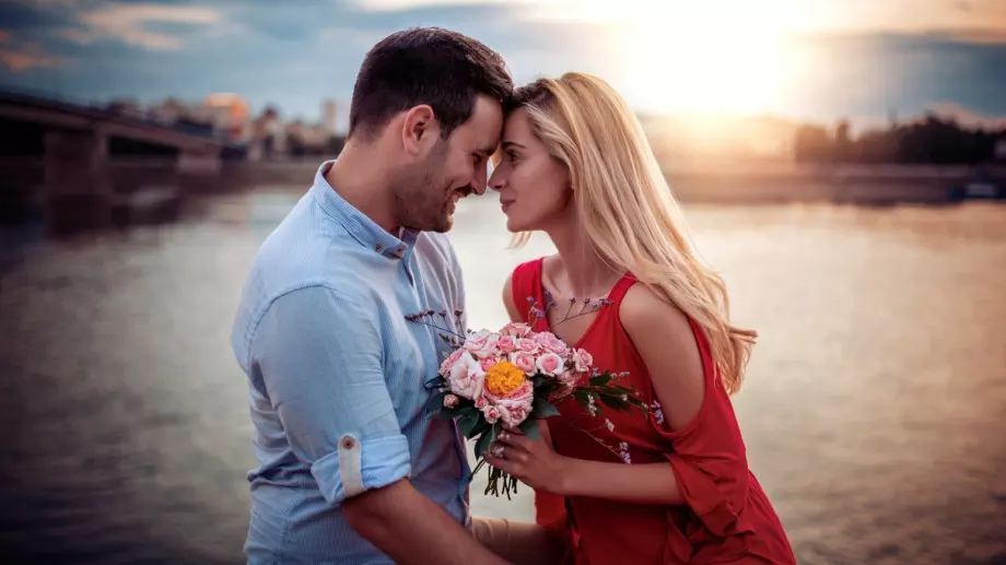 Тези зодии ще имат успех в любовта през Септември, ако направят някои промени