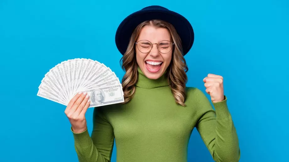 5 зодиакални знака ще напълнят джобовете си с пари още в началото на февруари