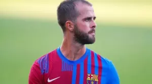 Случаят "Миралем Пянич" - символът на всичко сбъркано в Барселона