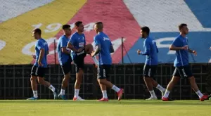 {{ otherArticle[0].article.title }}